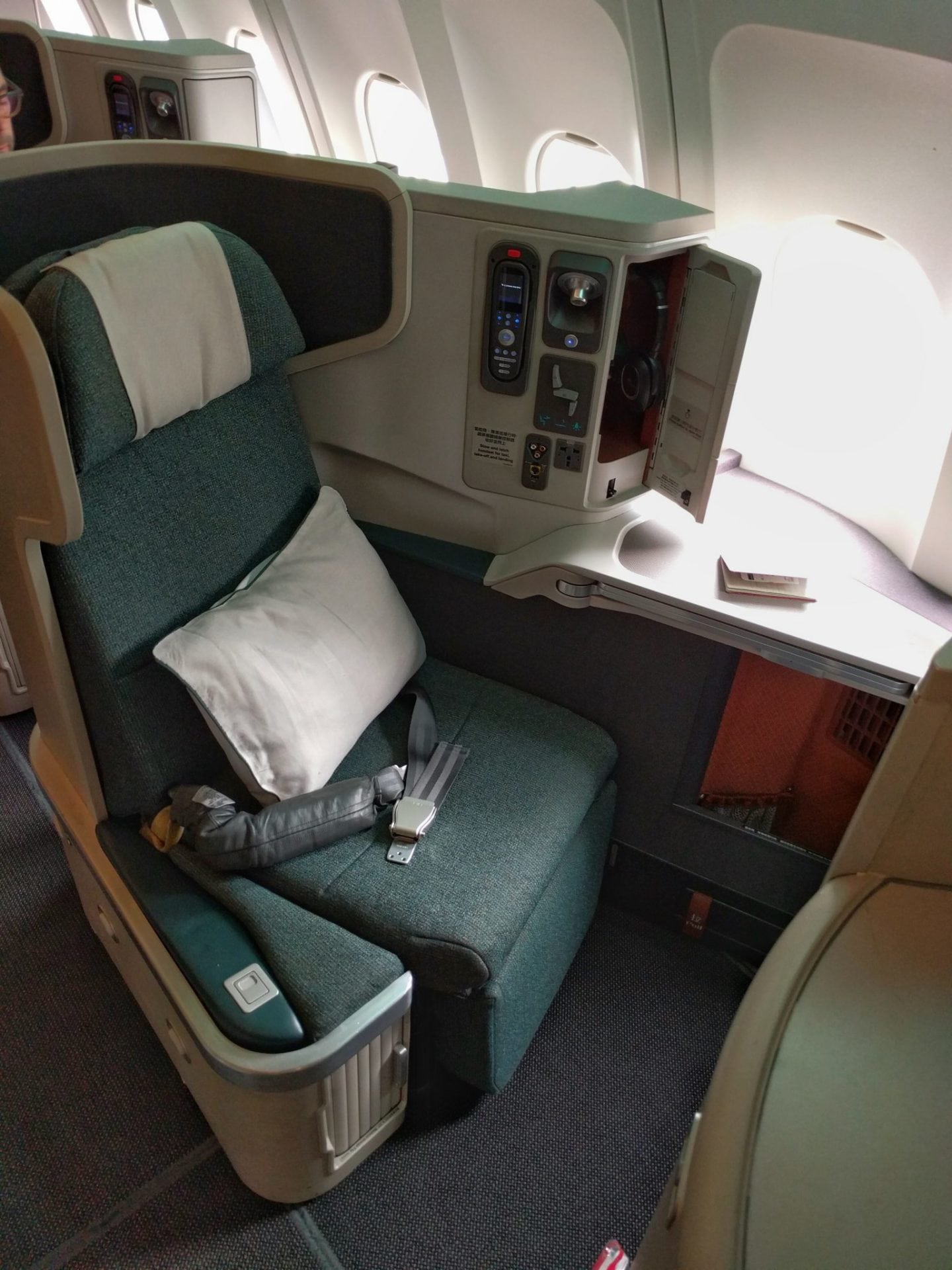 Cathay Pacific A330 Business Kabine