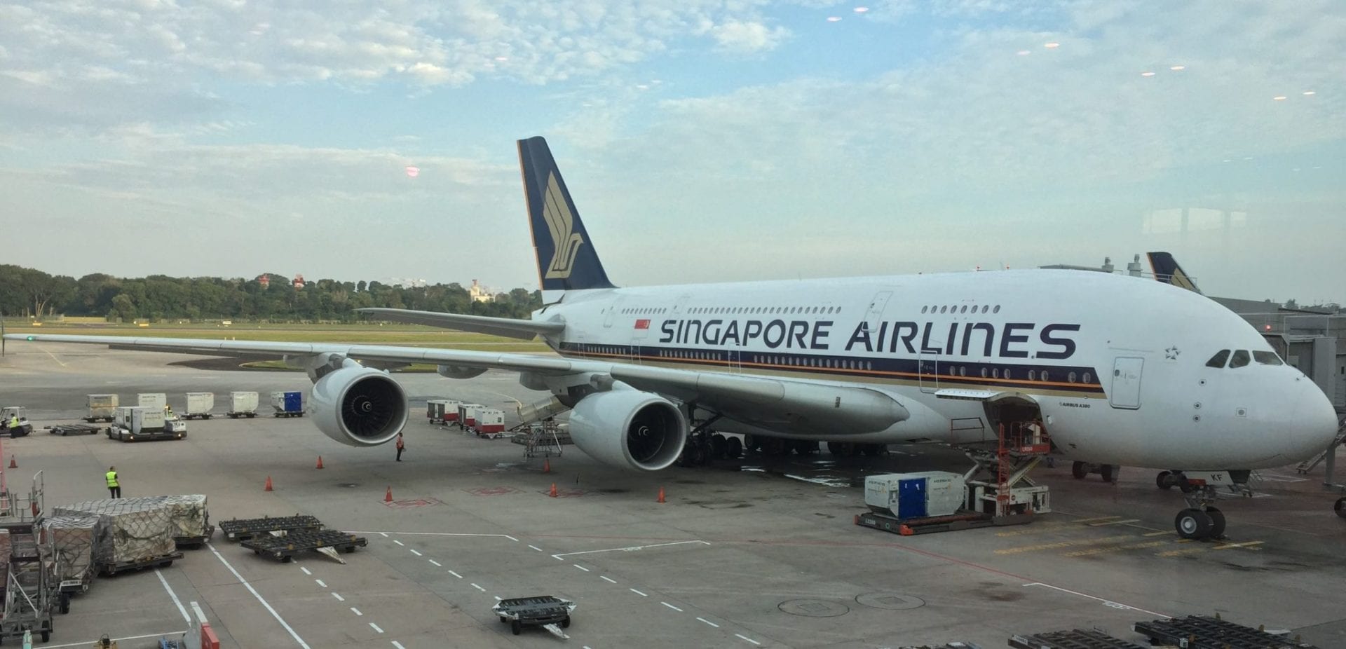singapore airlines airbus a380 gate SIN