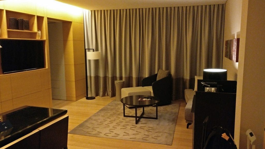 hilton-kuala-lumpur-executive-suite-wohnzimmer