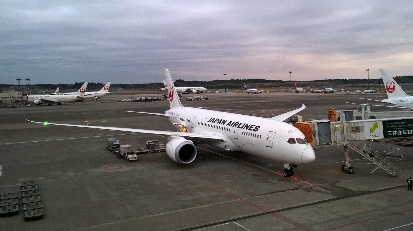 Japan Airlines Boeing 787