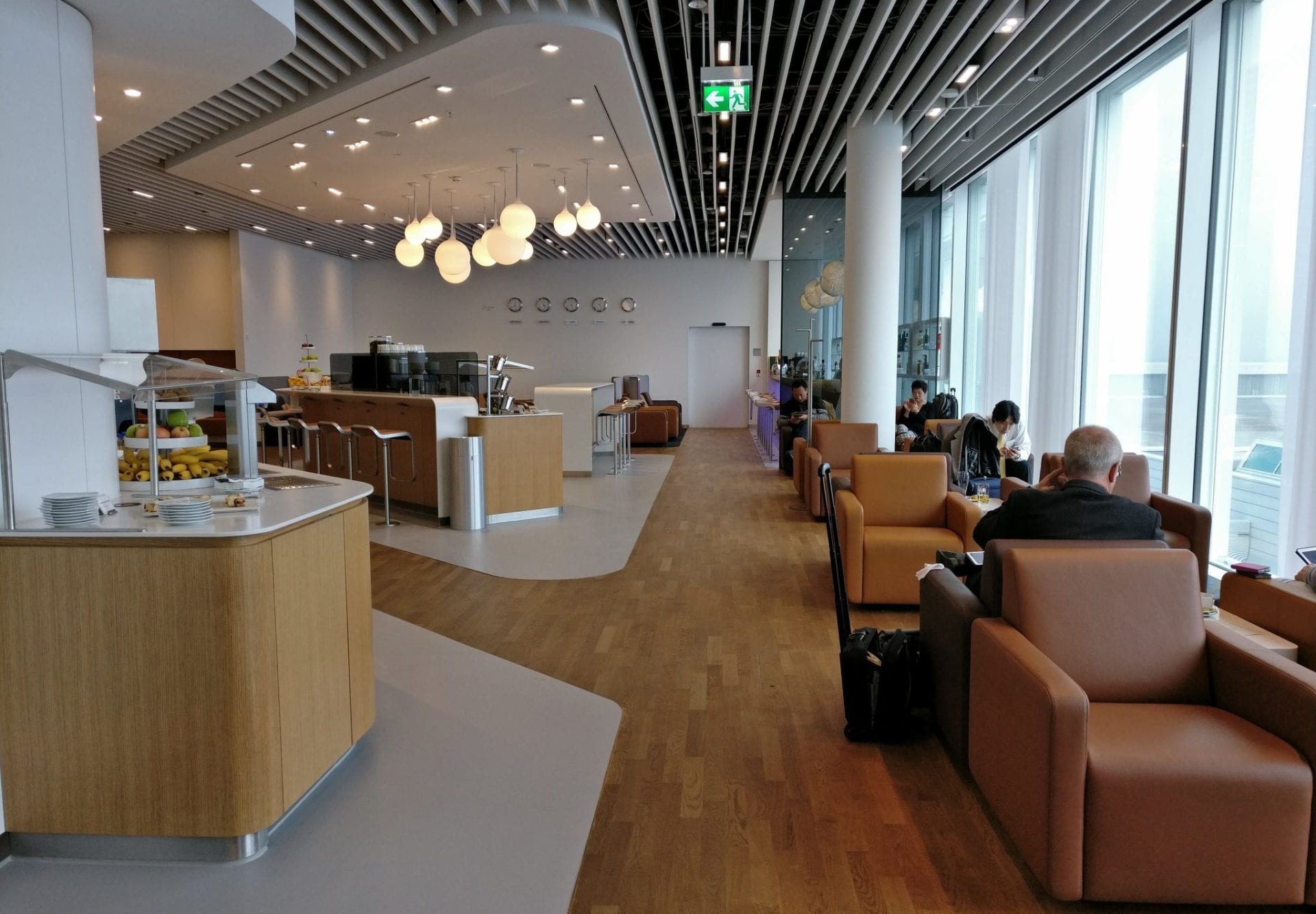 Lufthansa Senator Lounge Munich L11 Seating