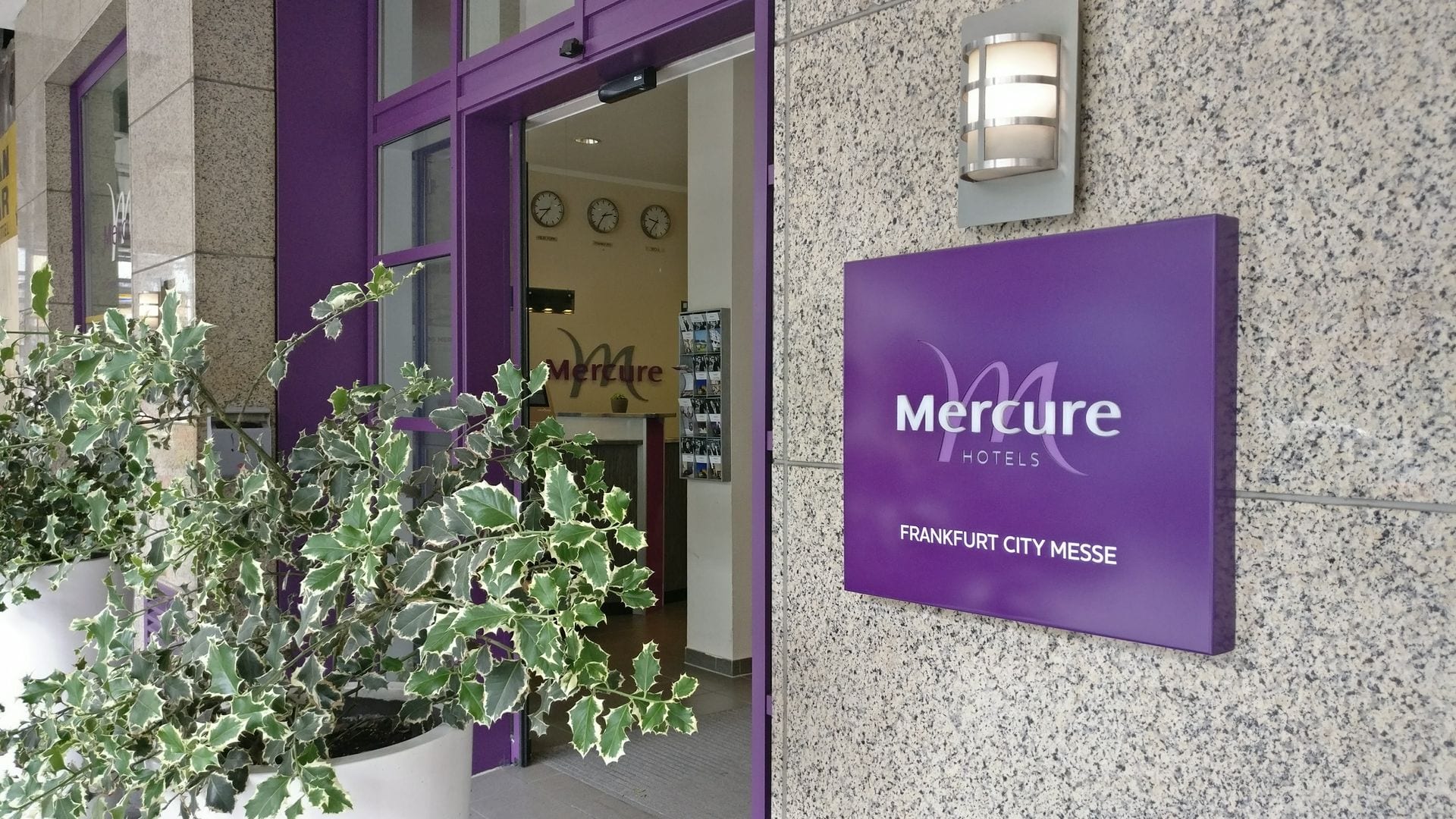 Mercure Frankfurt City Messe Eingang