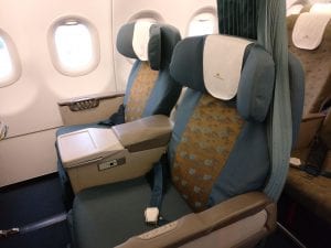 Vietnam Airlines Business Class Boeing 737 Sitz 4