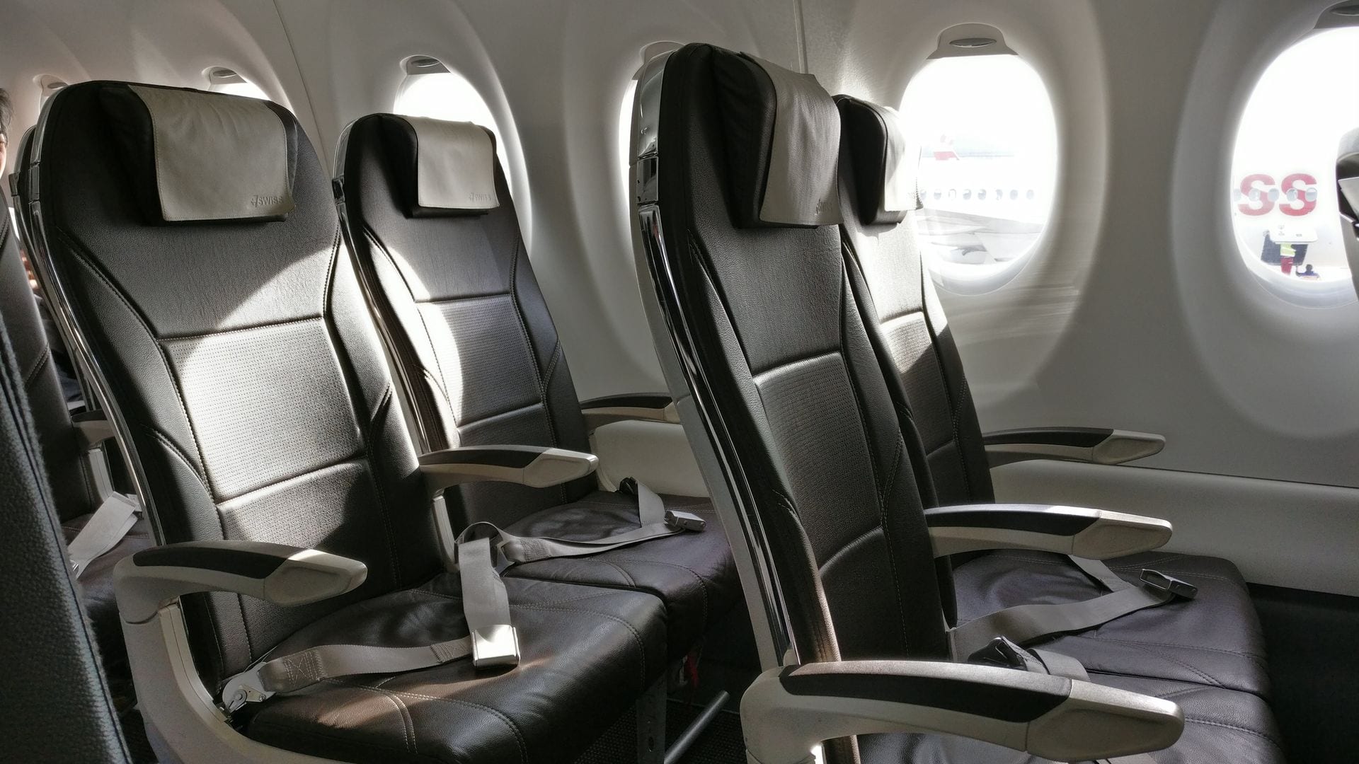 Swiss Business Class CS100 Sitze