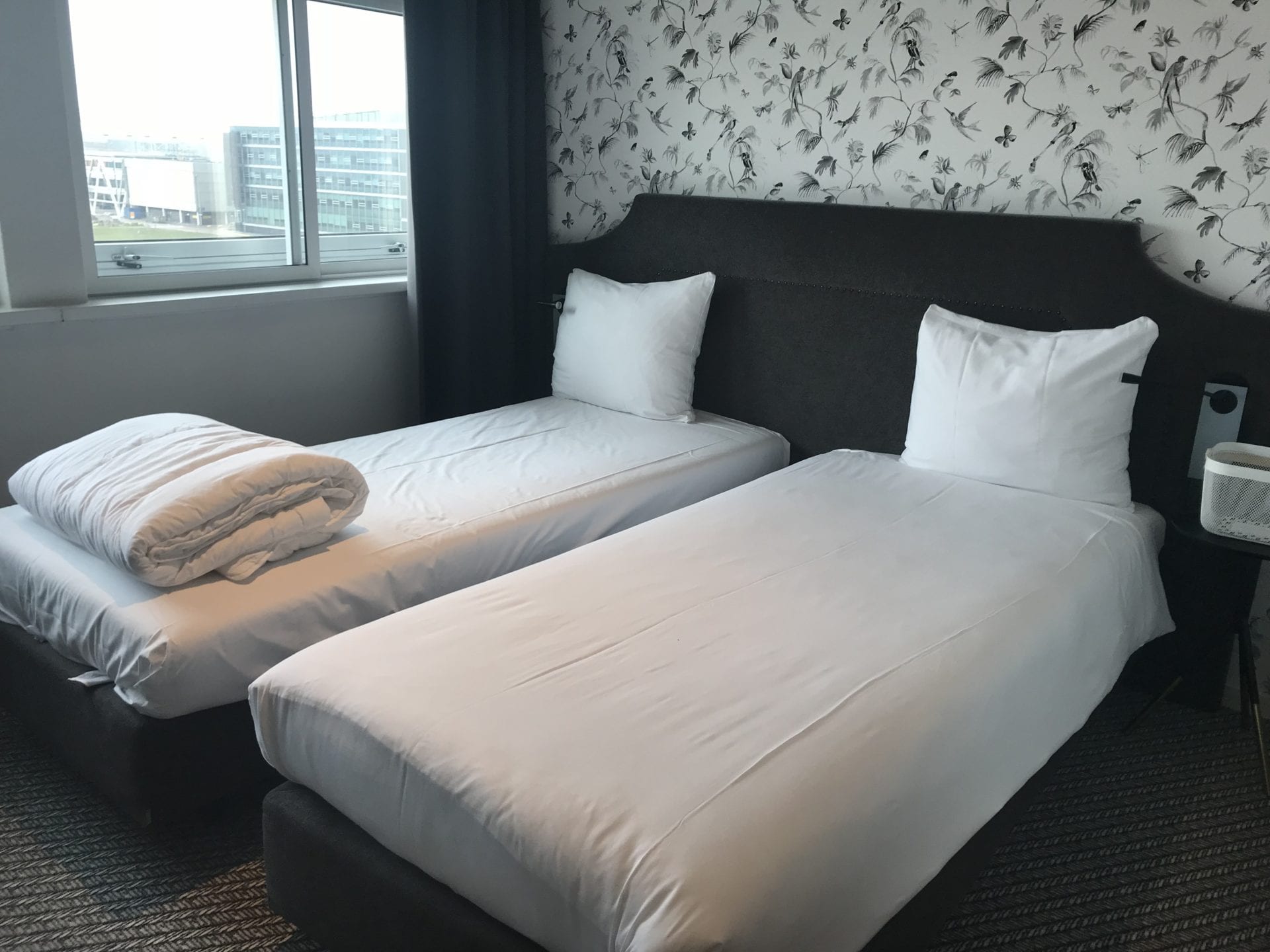 Tulip Inn Amsterdam Airport Bett