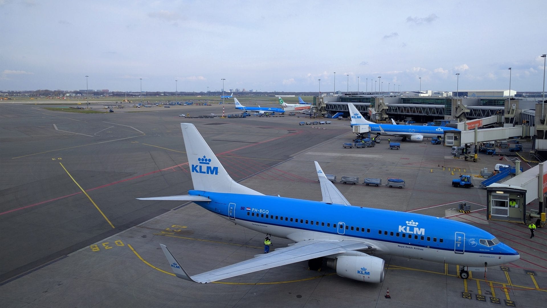 KLM Boeing 737 Amsterdam Schiphol