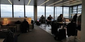 American Airlines Admirals Club Chicago T3 Raum Ausblick