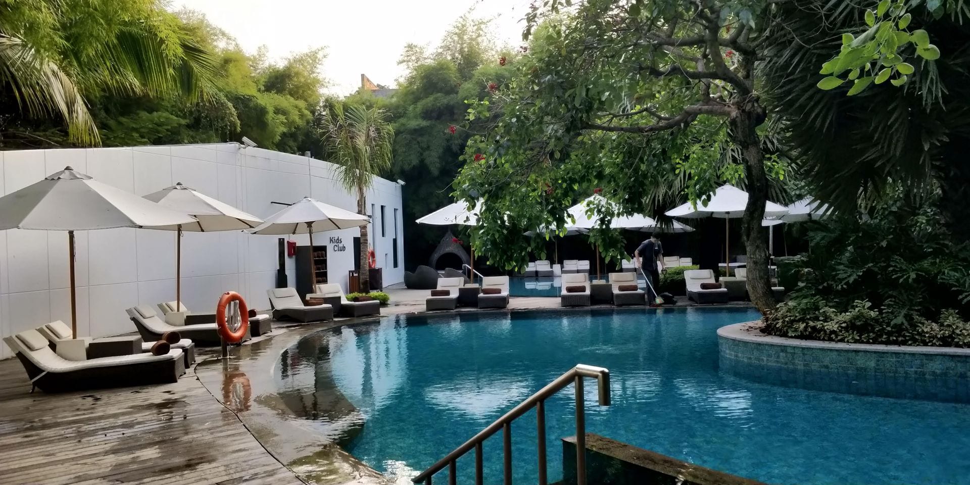 DoubleTree By Hilton Hotel Jakarta Pool 2