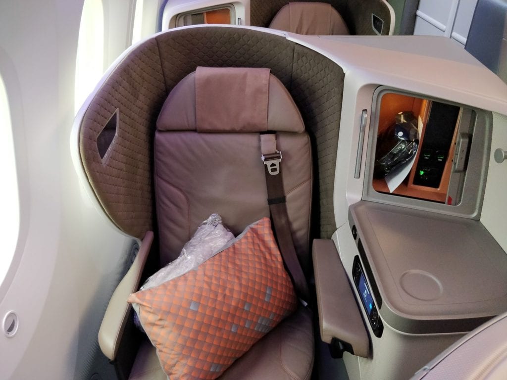 Singapore Airlines Business Class Boeing 787 10 Sitz 4