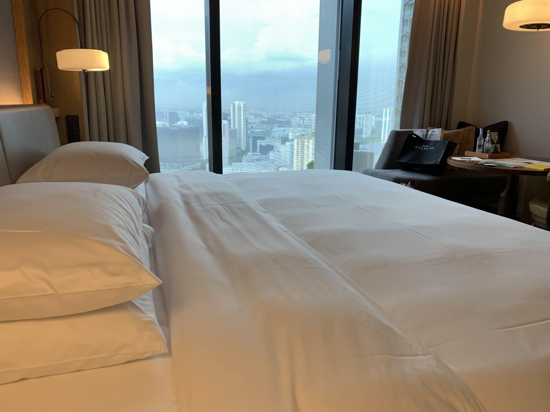 Andaz Singapore Bett Panorama