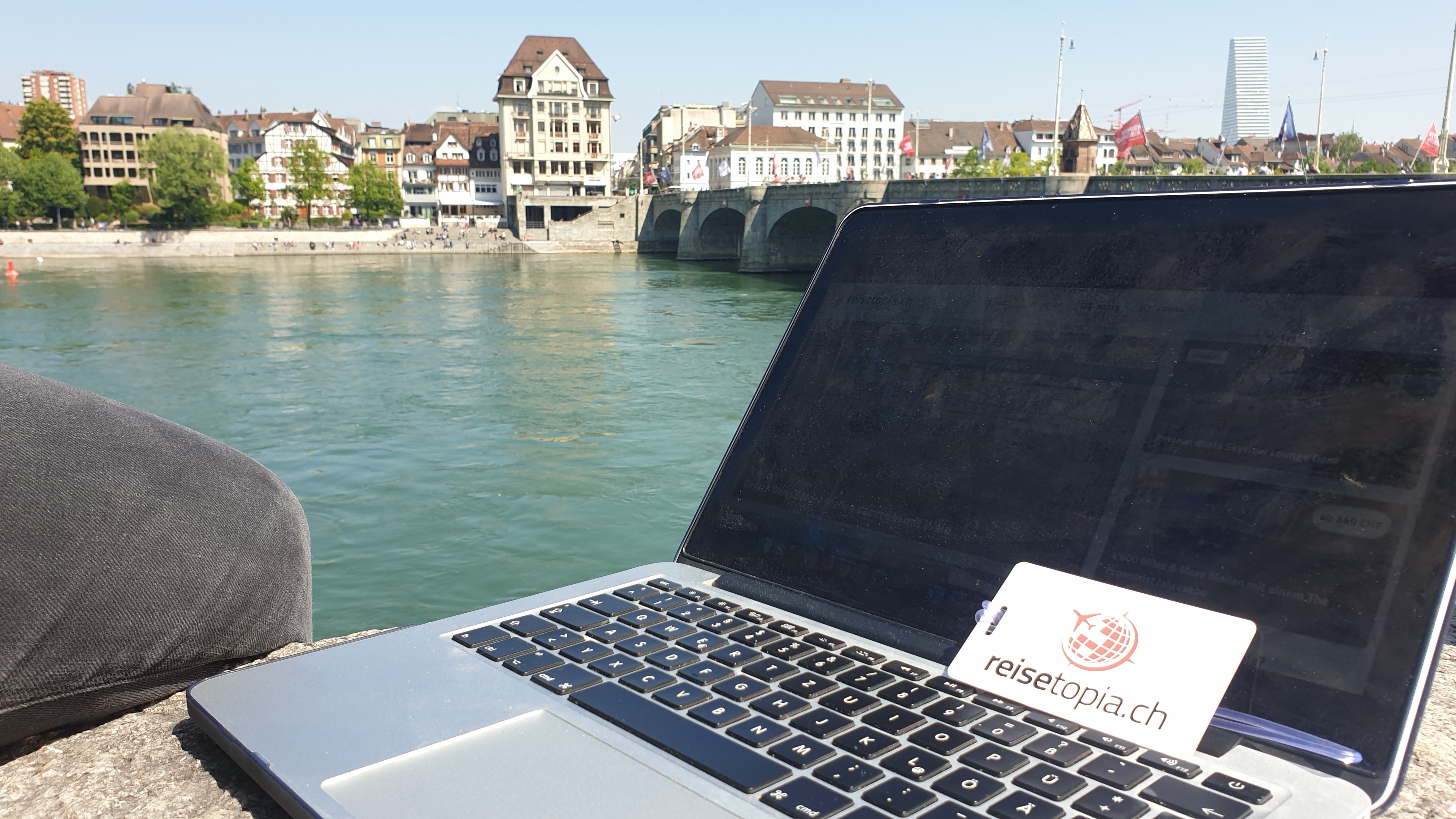 Basel Reisetopia CH Laptop Wochenrückblick 18