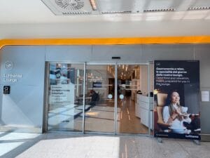 Neue Lufthansa Business Lounge Mailand Malpensa Eingang