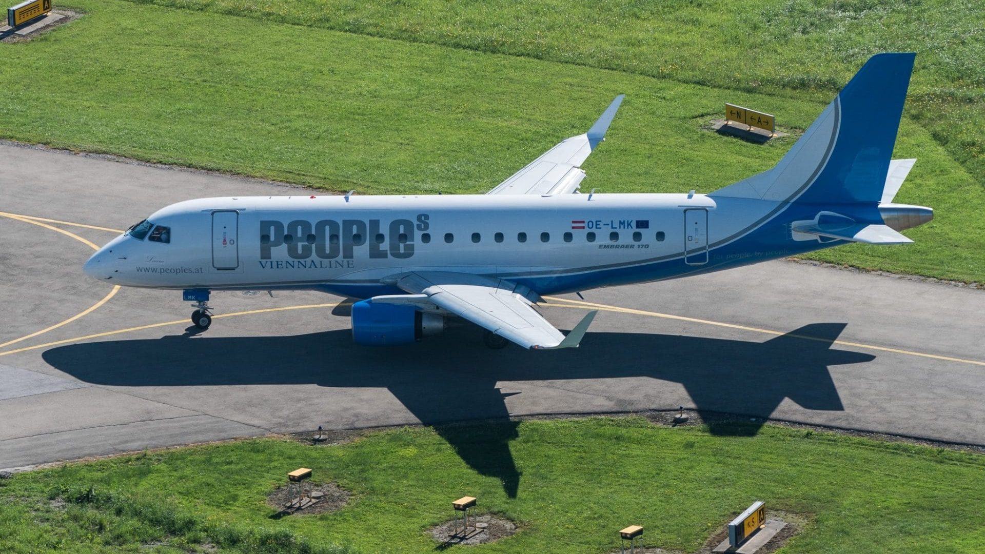 People's Embraer E170