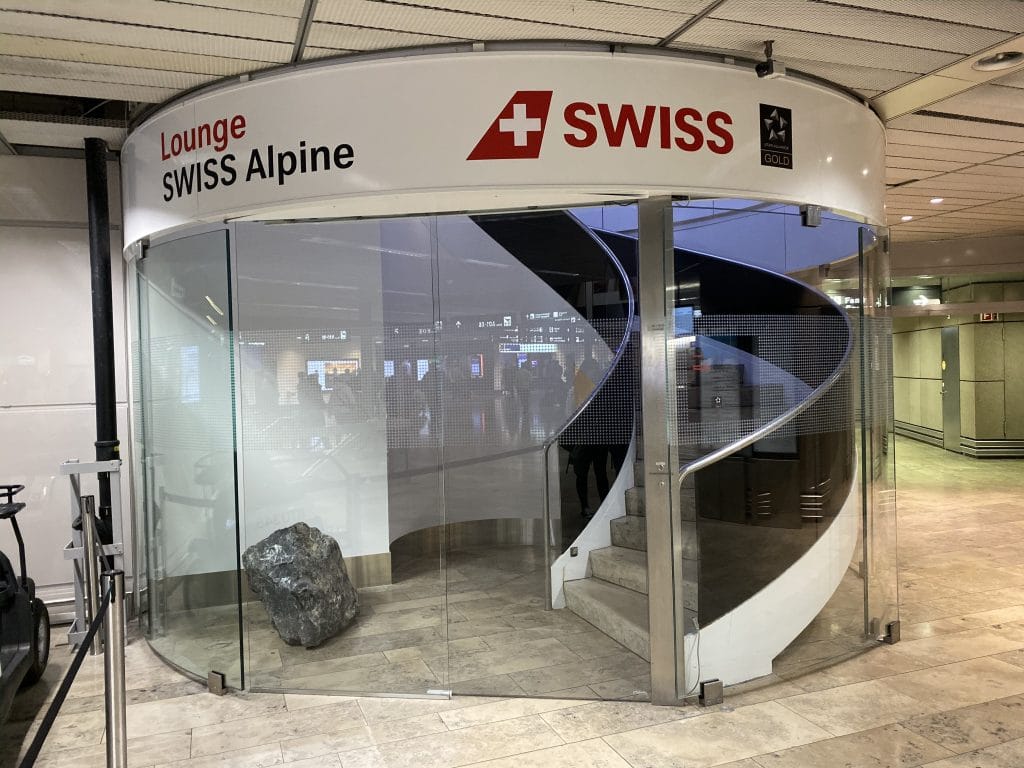Swiss Alpine Lounge ZRH Zürich Schweiz 2