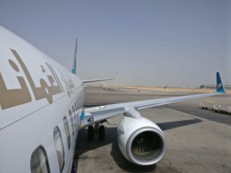 Oman Air Boeing 737 2 800x600