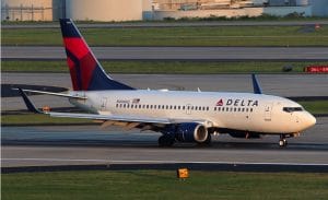 Delta Boeing 737-700