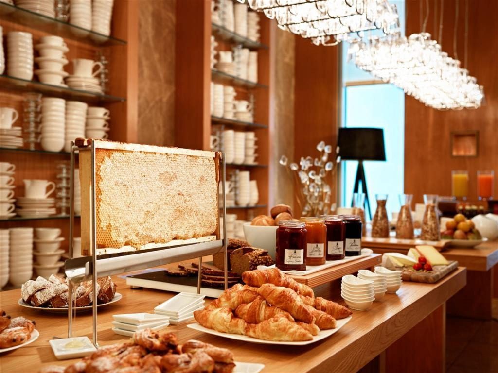 Jumeirah Frankfurt Frühstück Virtuoso 1024x768