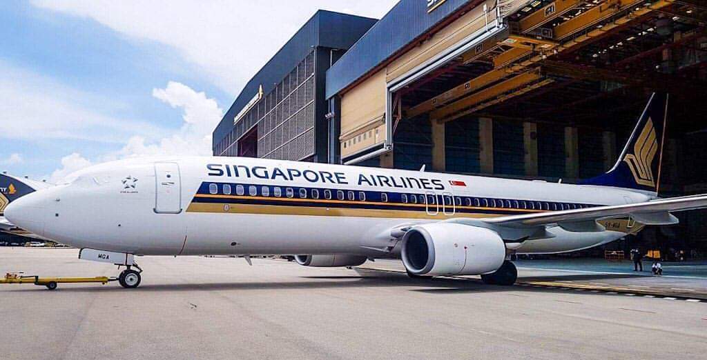 Singapore Airlines Boeing 737