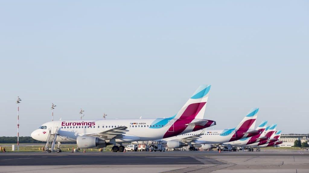 Eurowings A320 Line Up 1024x683