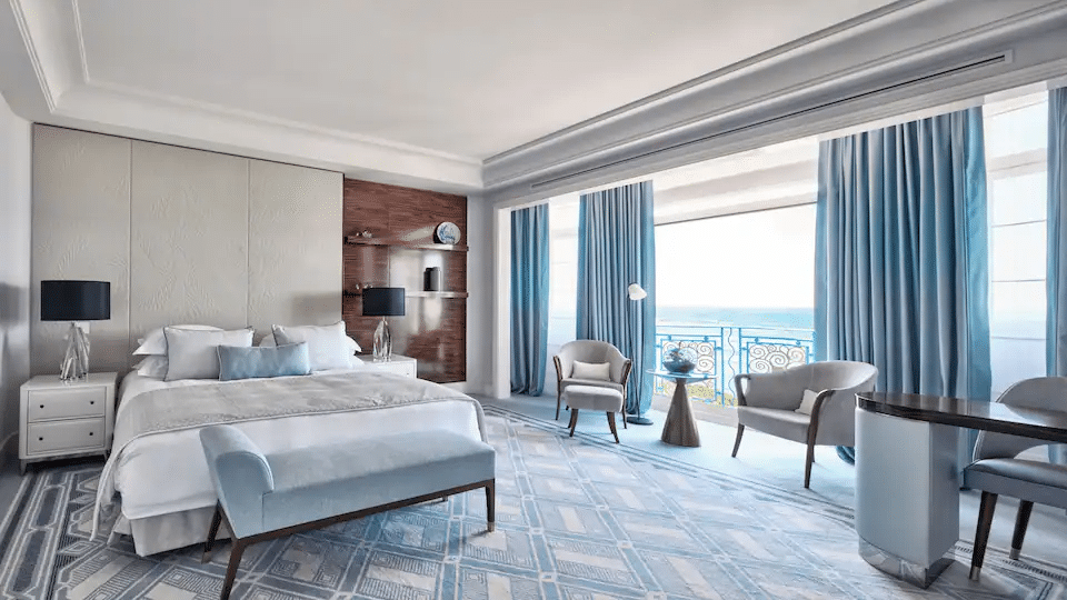 Hotel Martinez P838 Bedroom Suite Prestige Sea View.16x9