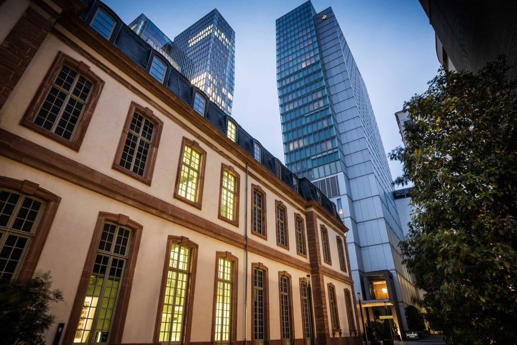 Jumeirah Frankfurt Exterior 4 6 4 Portrait 1 1024x683