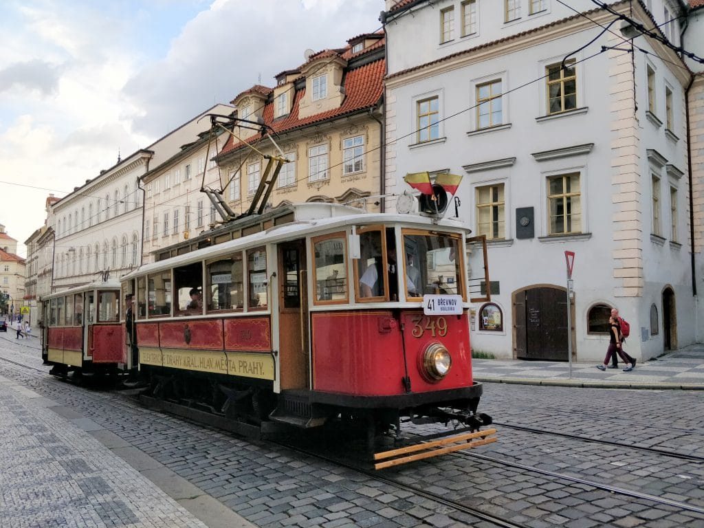 Straßenbahn Prag 1024x768