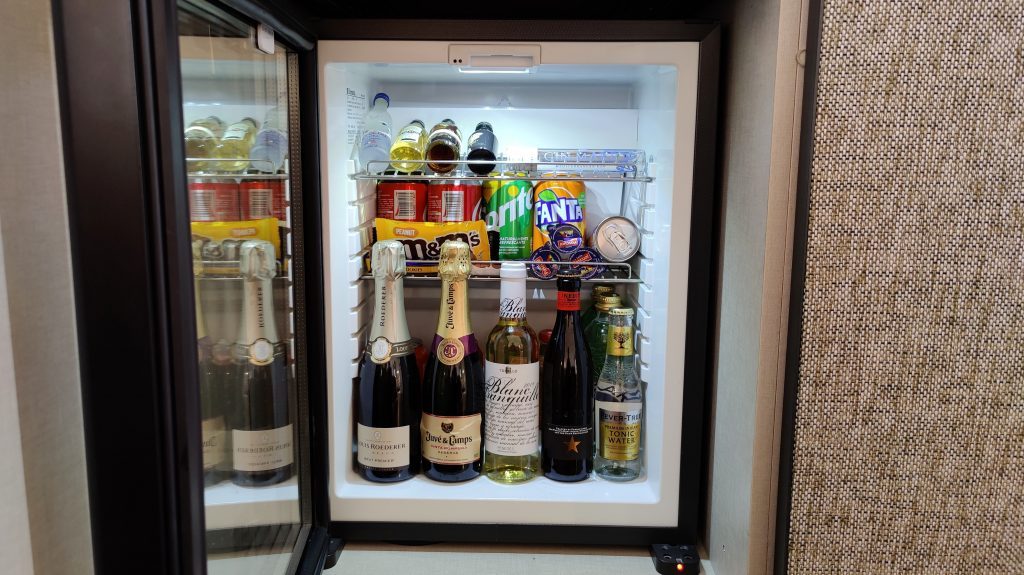 Sant Francesc Hotel Singular Palma De Mallorca Zimmer Minibar 1024x575