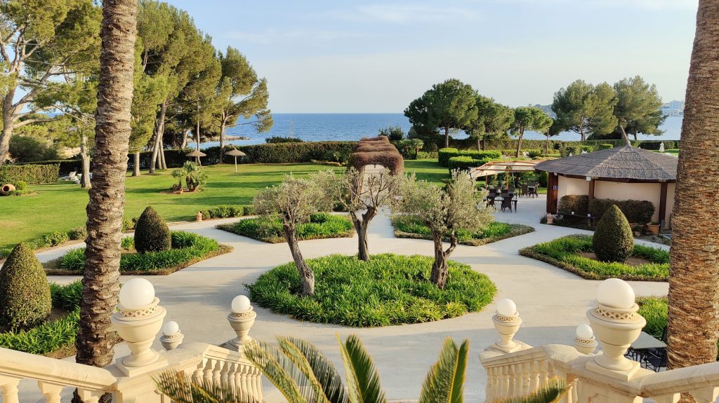 The St. Regis Mardavall Resort Mallorca Gelände 7 1024x575