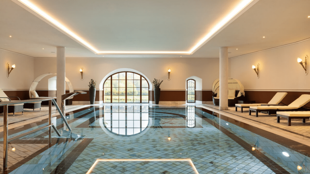 Schloss Lieser Pool Spa 1024x576