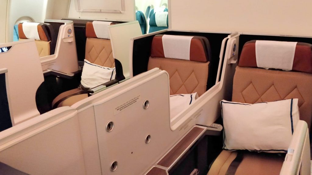 Oman Air Business Class Airbus A330 Sitz 11