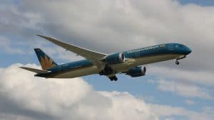 Vietnam Airlines Boeing 787 Cropped