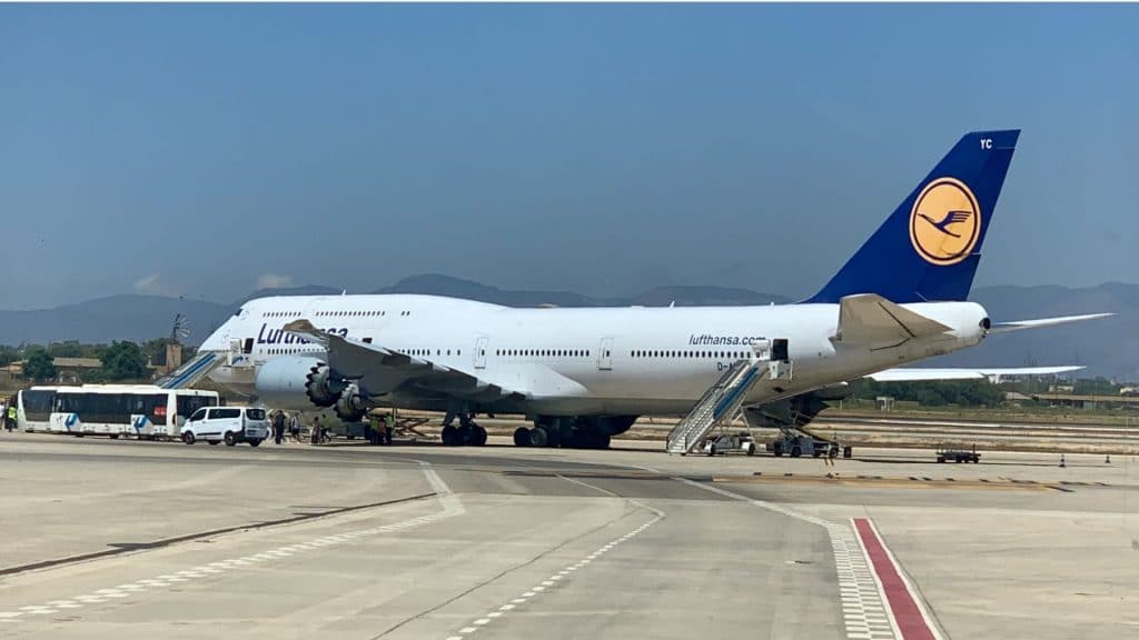 Lufthansa 747 8 Business Class Boeing 747
