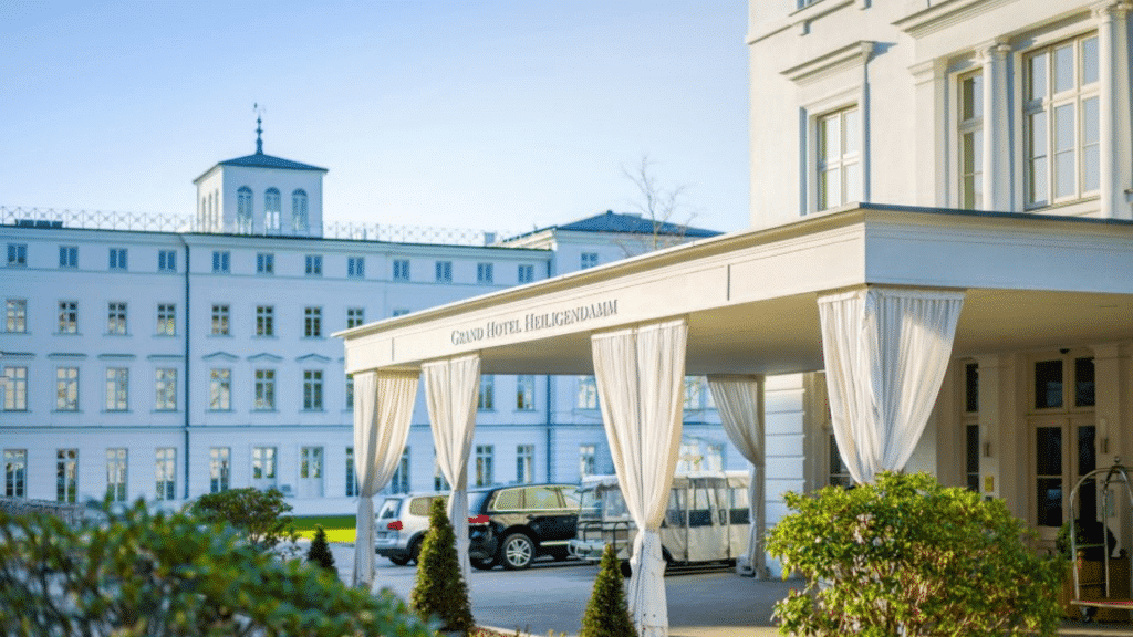 Grand Hotel Heiligendamm Eingang