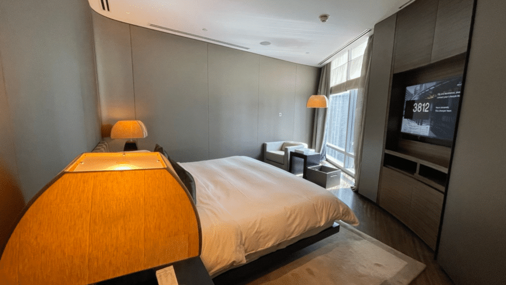 Armani Hotel Dubai Suite Schlafzimmer