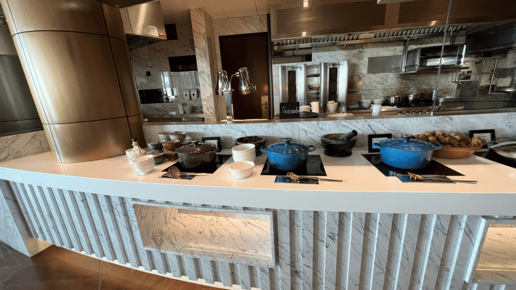Pancakestation Beim Fruehstuecksbuffet Grand Hyatt Abu Dhabi