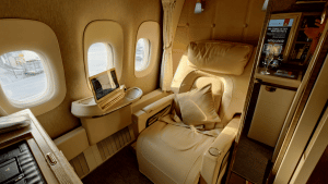 Sitz In Der Emirates First Class Suite Boeing 777