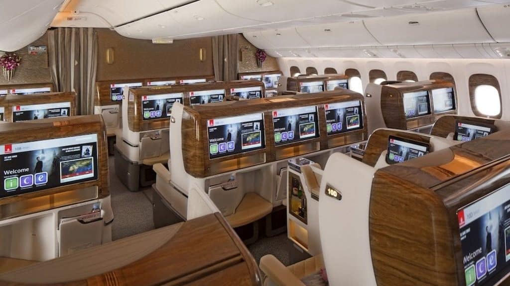 Emirates Neue Business Class Cabin On Boeing 