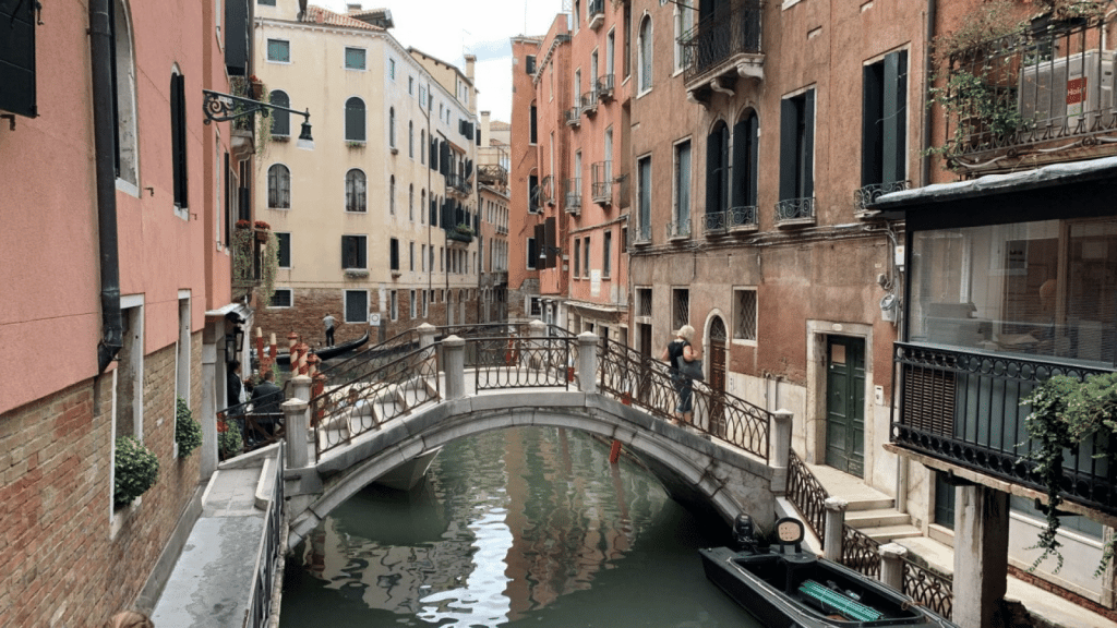 Splendid Venedig Bruecke Vor Der Tuer