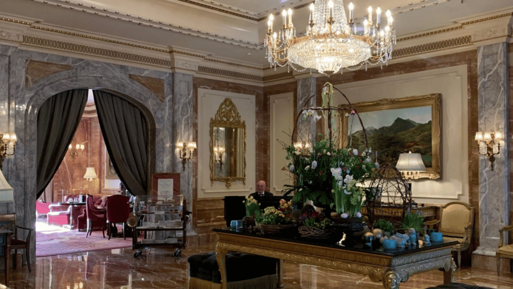 Regent Berlin Lobby
