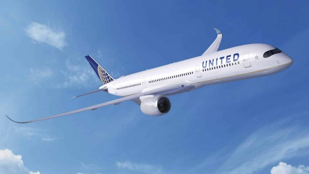 United Orders 45 A350 900 2