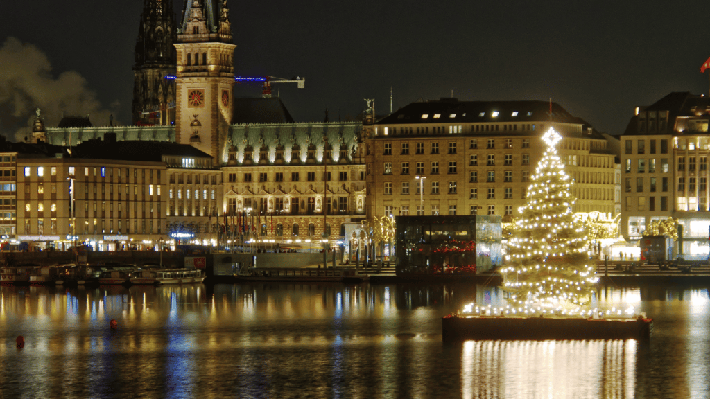Hamburg Binnenalster Weihnachtsbaum