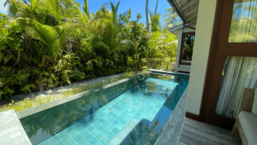 Four Seasons Resort Seychelles At Desroches Island Zimmer Terrasse Pool 2