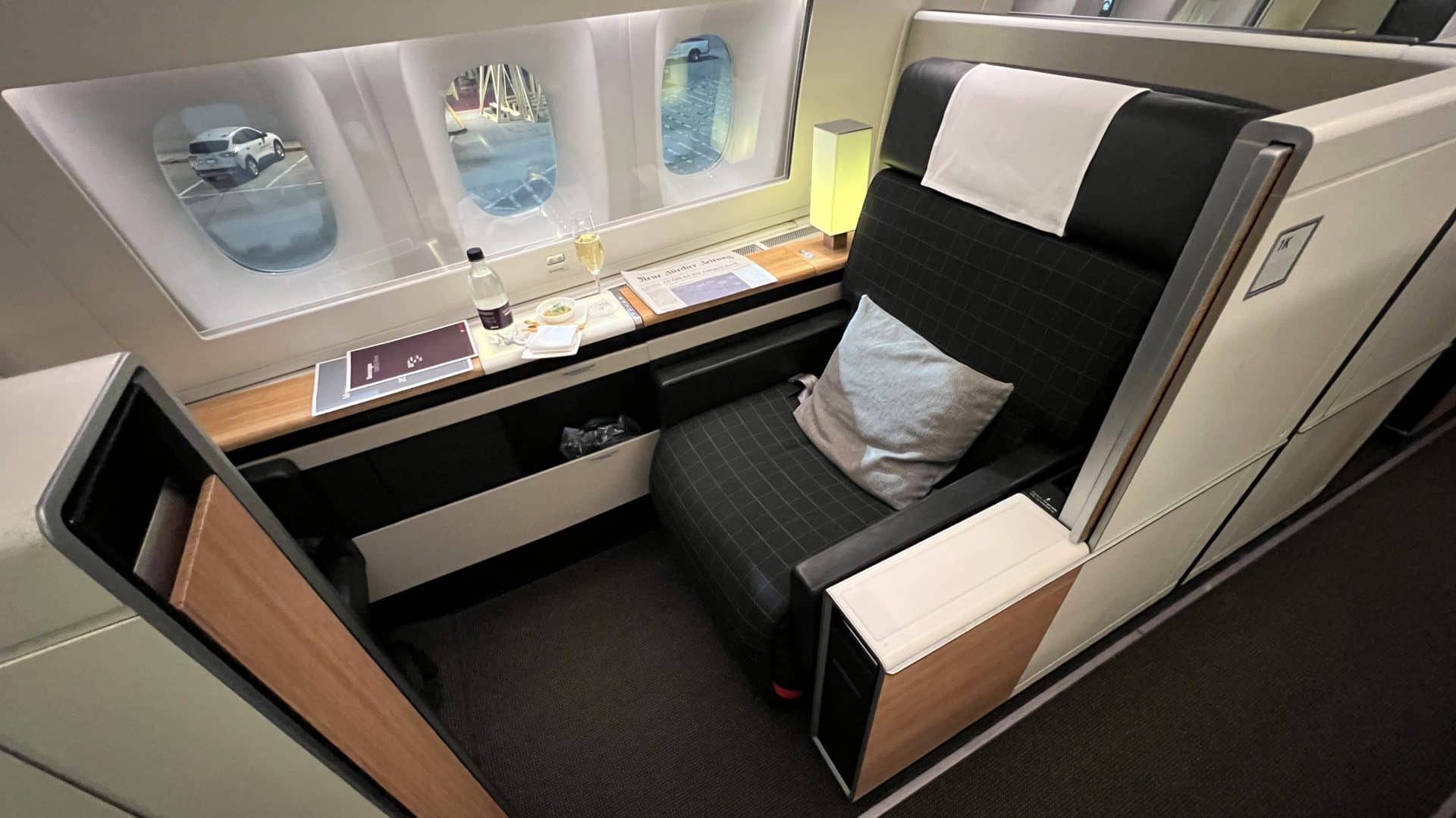 Swiss First Class Boeing 777 Sitz 3