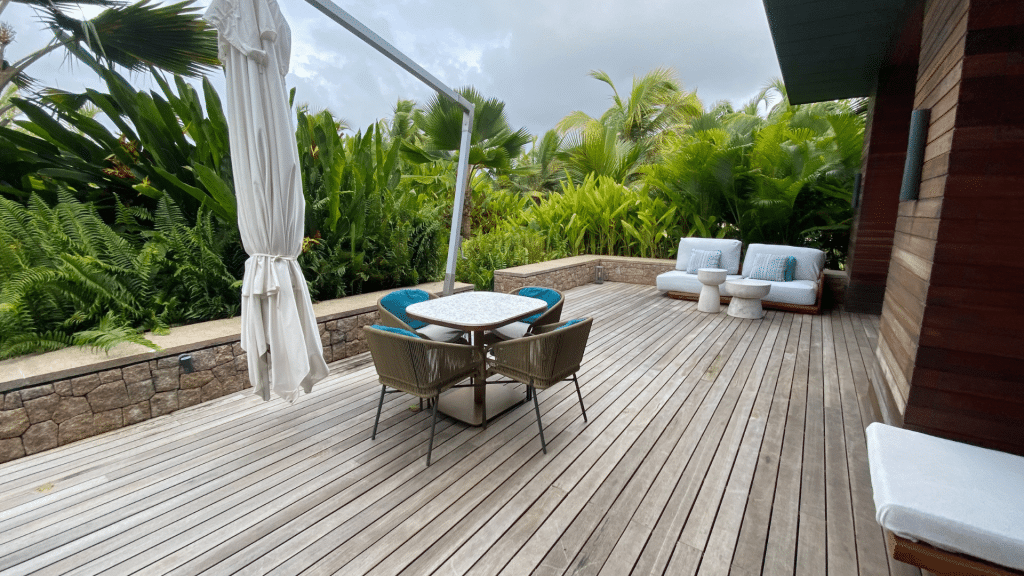 Mango House Seychelles Terrasse Tisch