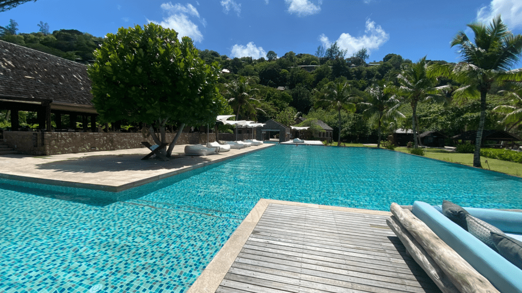Four Seasons Seychelles Pool 4