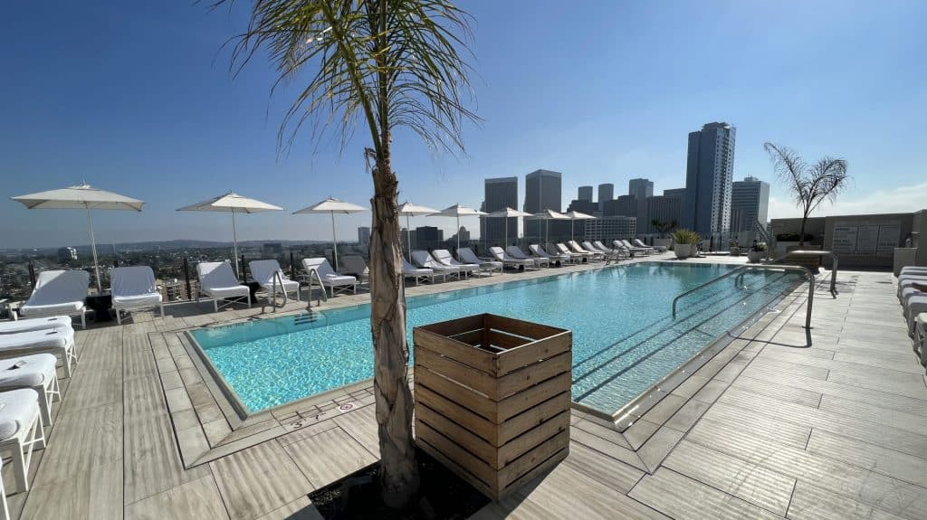 Waldorf Astoria Beverly Hills Rooftop Pool 2