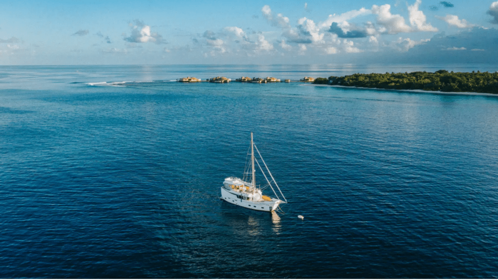 Soneva Malediven Resort Yacht