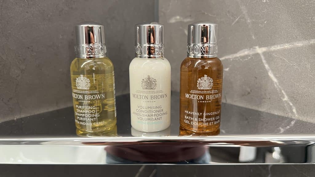 Bellevue Palace Bern Badezimmer Pflegeprodukte