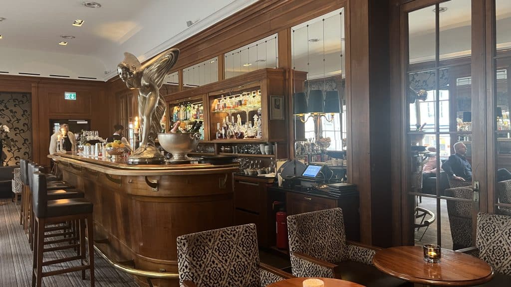 Bellevue Palace Bern Bar