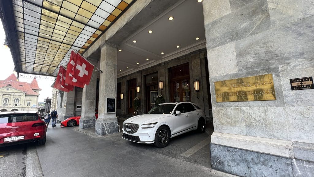 Bellevue Palace Bern Eingang